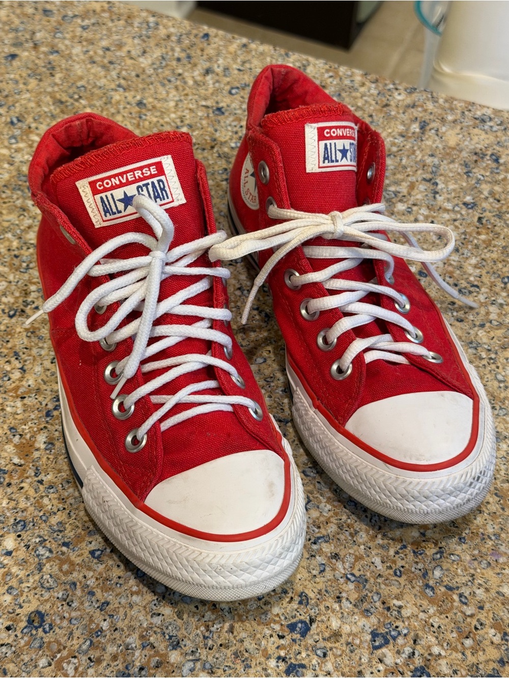 Converse Red Womens 7 Chuck Taylor High-Top Sneakers with White Laces